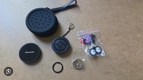 DuoMon 3 Pro unboxing with silicone case, lanyard, and accessories