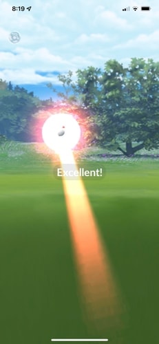 Pokémon GO Excellent Throw impact with Excellent! on screen